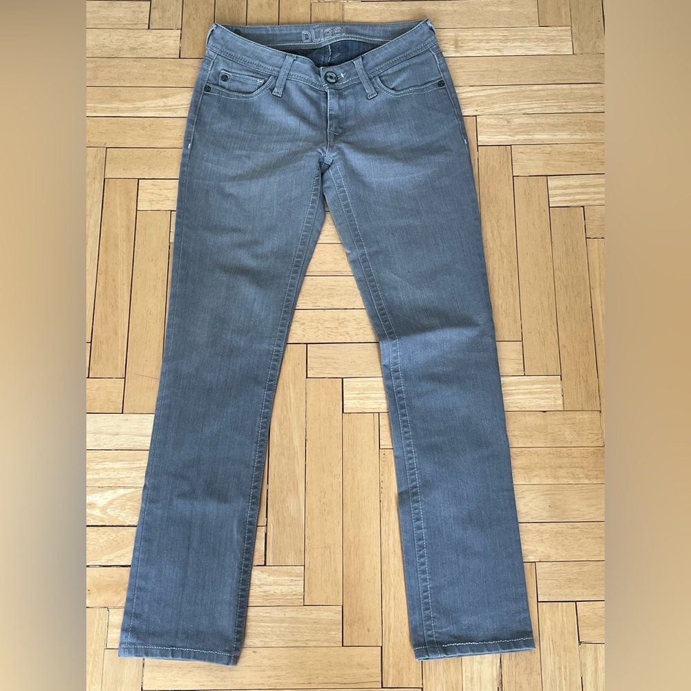 DL1961 Women's Straight Leg Slim Jeans in Grey Sz 25